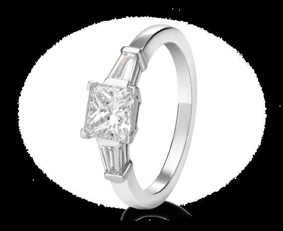 Women's Women Rose Gold Diamond Engagement Ring at Rs 20000 in Surat