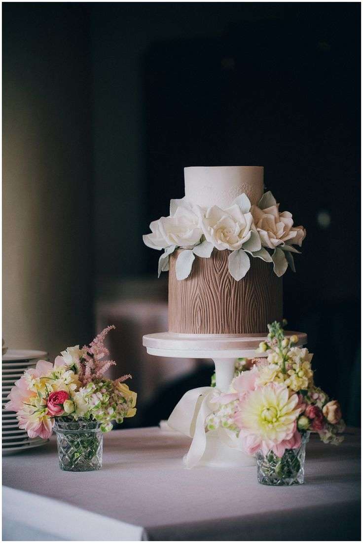 9 Pretty Fall Wedding Cakes