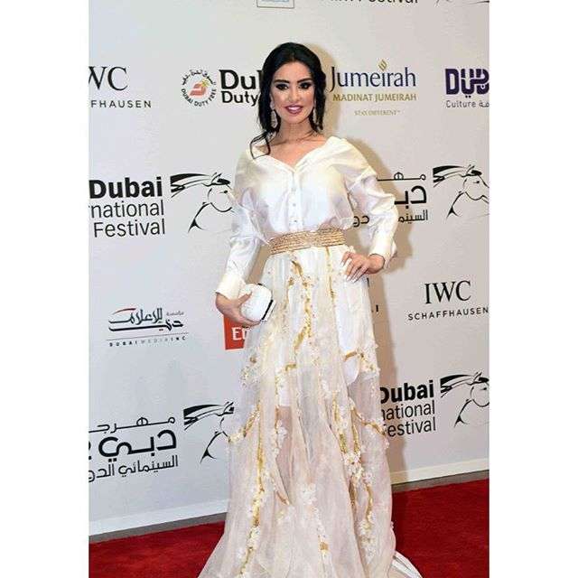 نجمات بالأبيض في مهرجان دبي السينمائي الدولي 2015