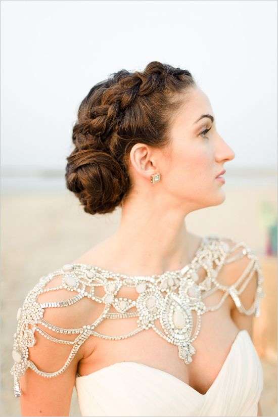 Beautiful Shoulder Necklaces For Brides