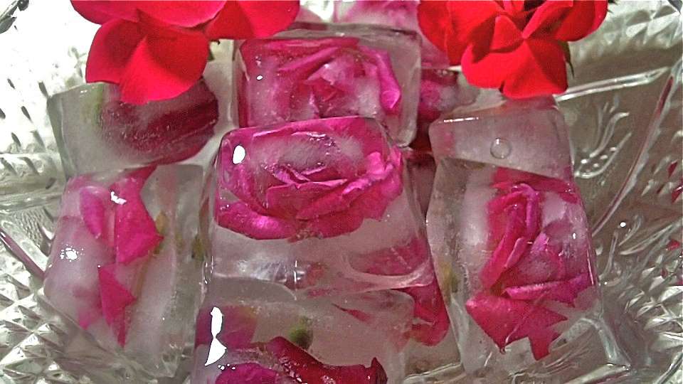 Ice Cubes for Radiant Skin at Your Wedding