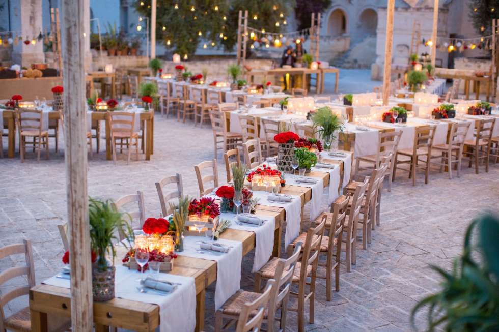 منظمة حفلات زفاف أردنية تنظم حفل عشاء فاخر في إيطاليا