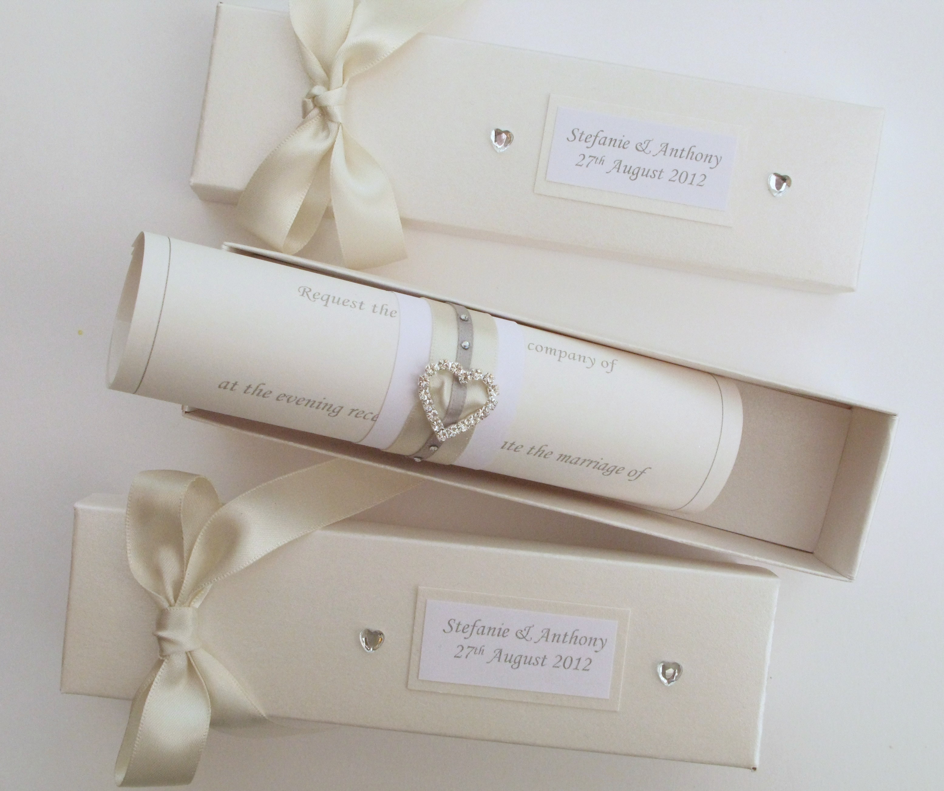 3 Wedding Invitation Tips to Follow - Arabia Weddings