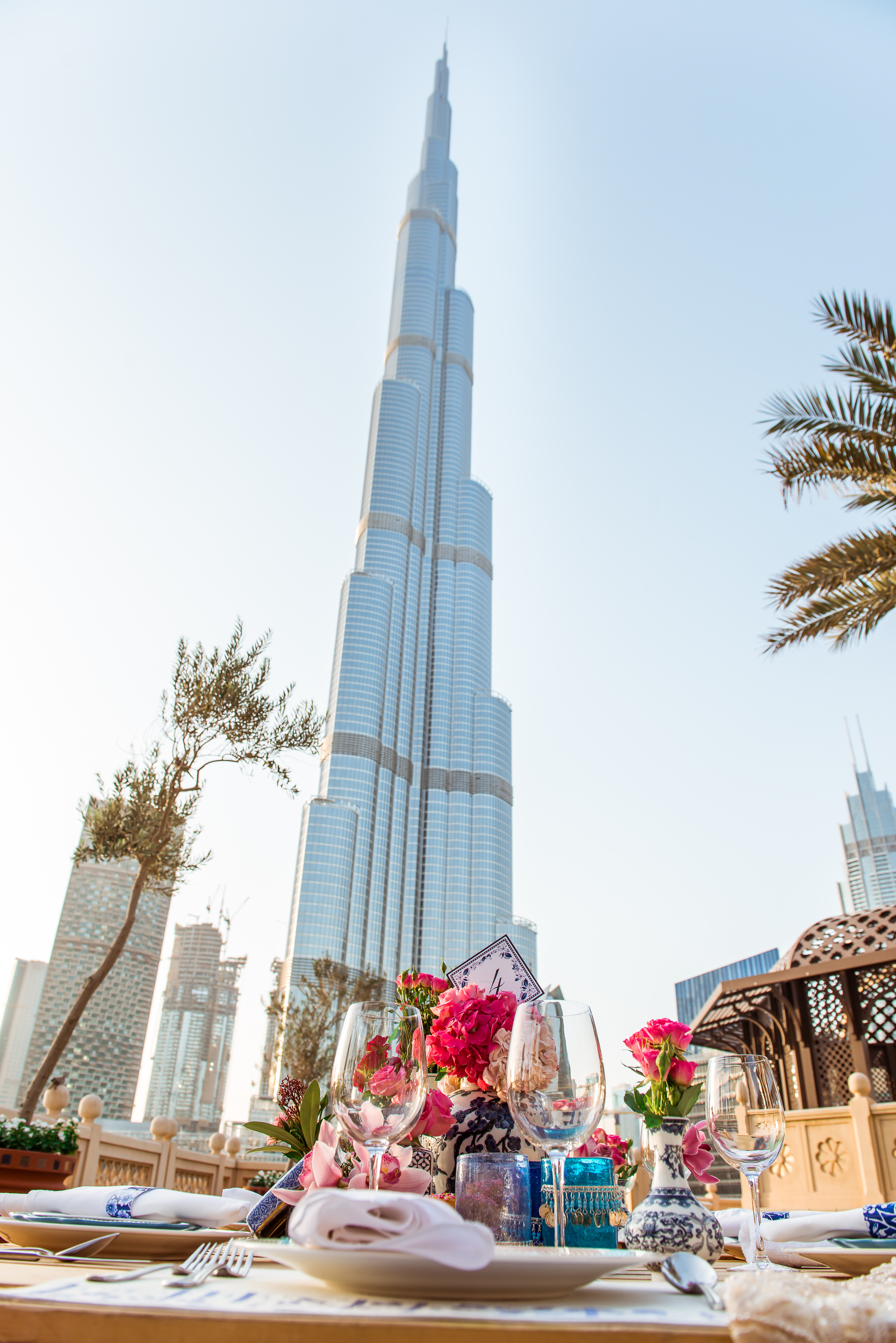 صور ثيم القمر الأزرق لحفل زفاف من شركة اليوم في دبي موقع العروس