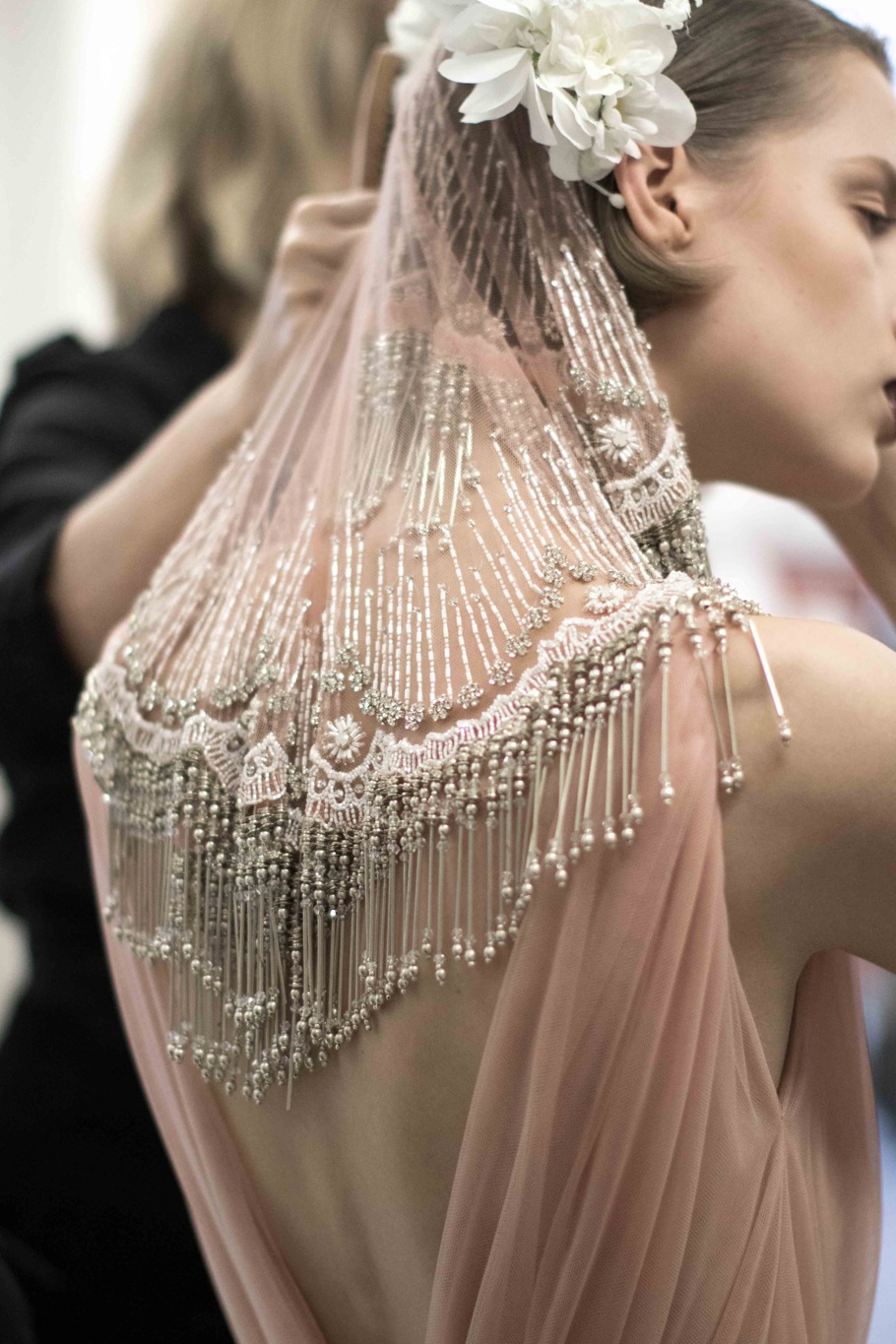 Bridal Hair Accessories 2018  Arabia Weddings