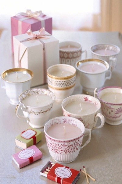 It’s Tea Time: Teacups and Teapots for Your Wedding