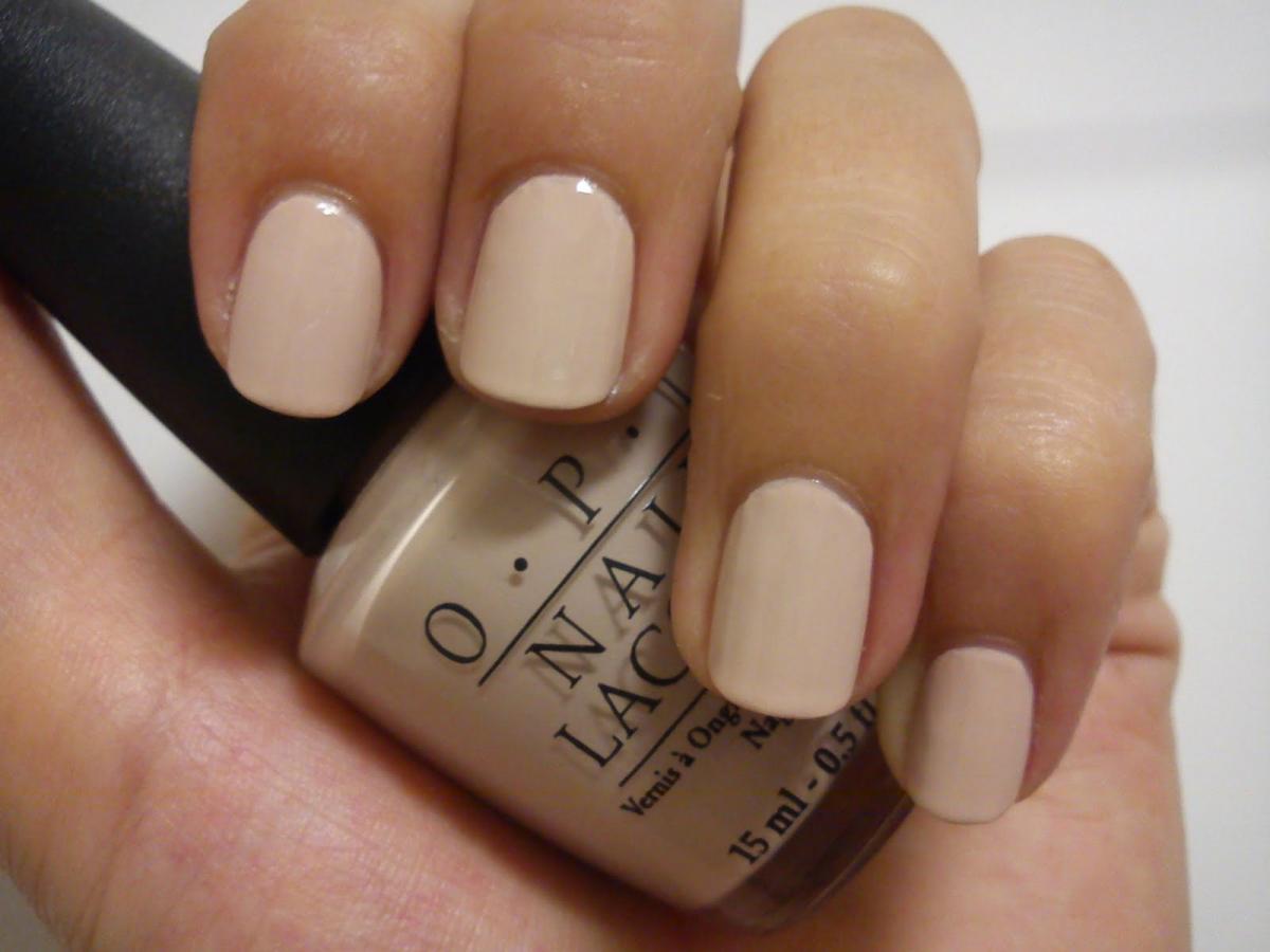perfect nail color for your skin tone