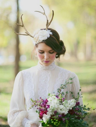 bride_with_antlers