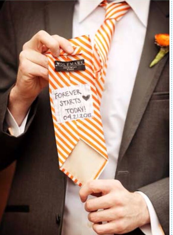 groom_tie_writings