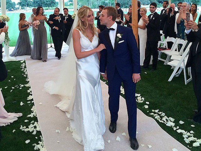 elyse_taylor_wedding_1