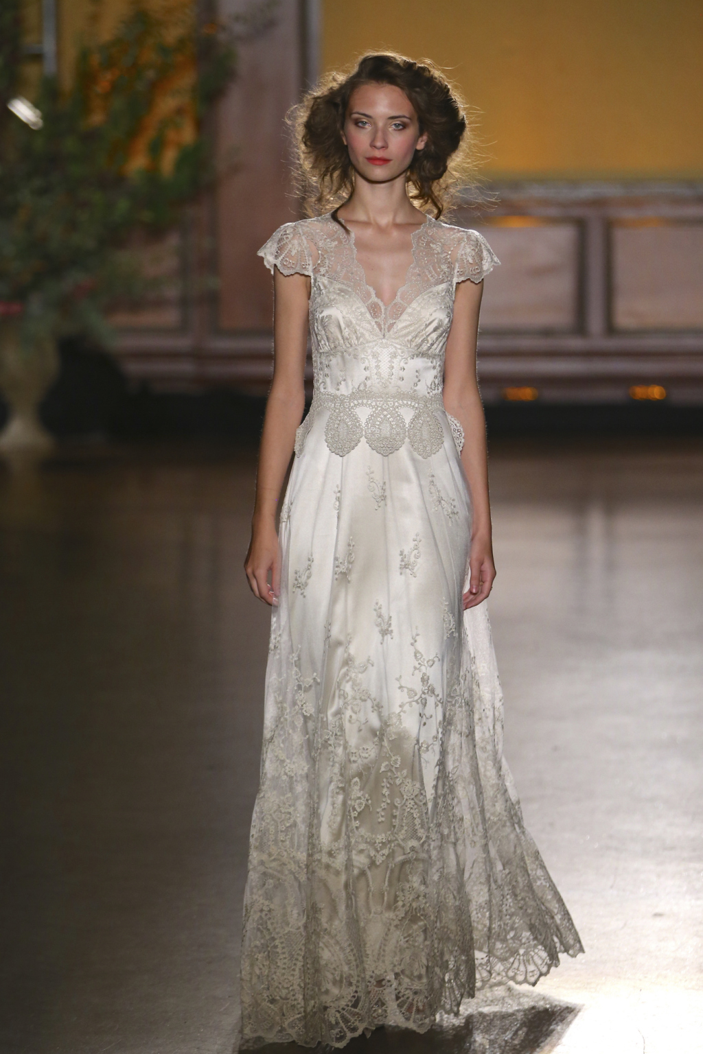 claire-pettibone-fall-2016-ny_bridal_week_14_0