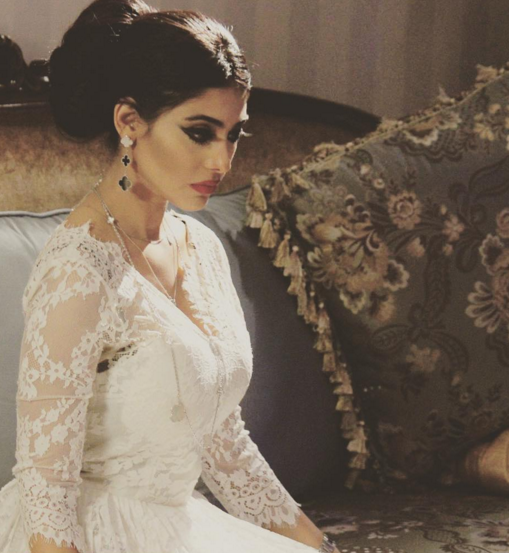 أفكار لمكياج وتسريحات من ملكة جمال البحرين شيلاء سبت موقع العروس