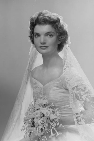 jacqueline-kennedy-wedding-veil