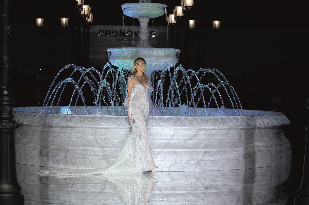 pronovias_fashion_show_riva.jpg