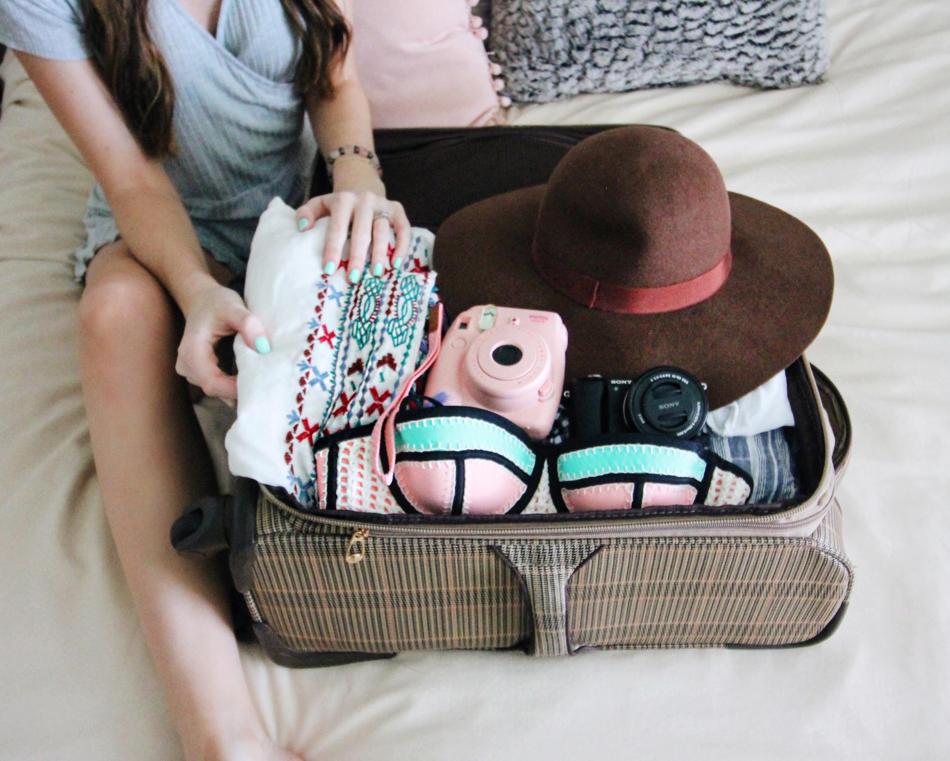 honeymoon_packing_2